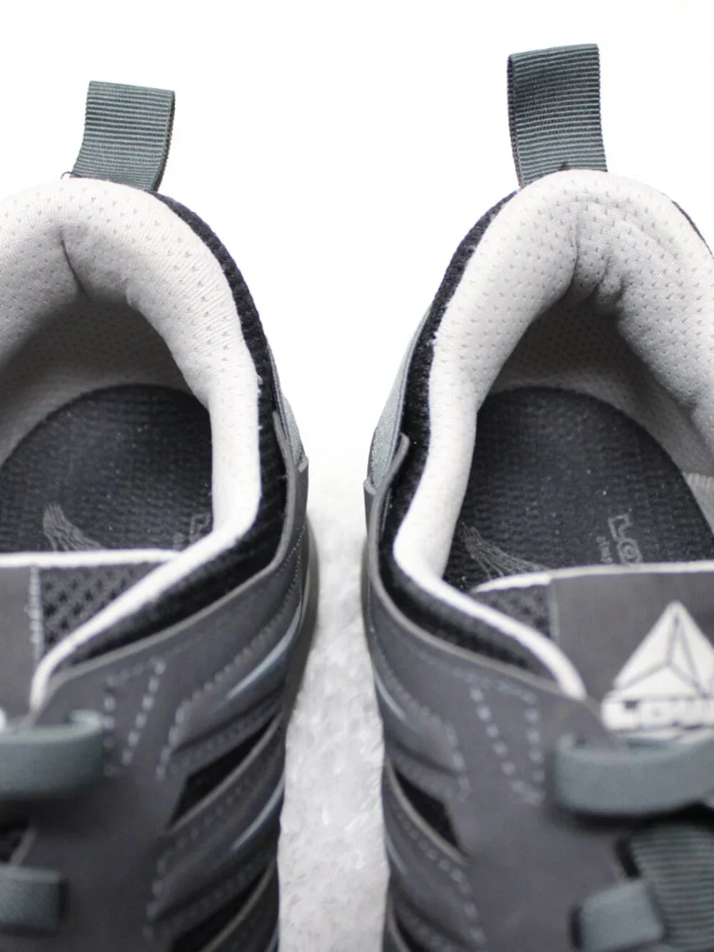 Lowa Vento Shoes Mens 10 Gray Caual Trail Lightweight Hiking Stretch Laces